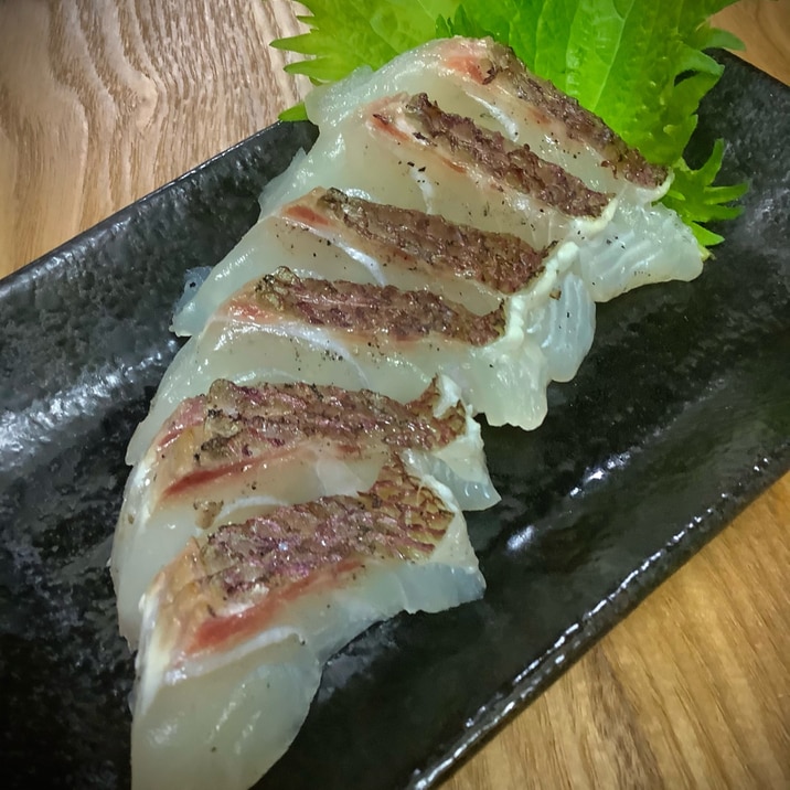 真鯛のお刺身　焼き霜造り